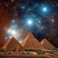 Пирамиды - сделано во Вселенной